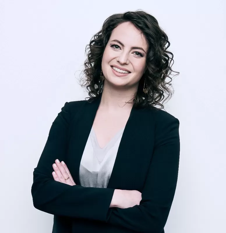 Andrea Morris, Essential by Christophe